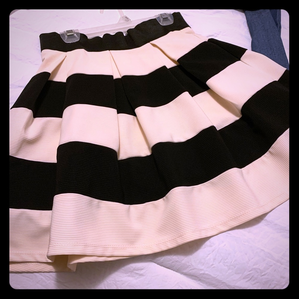 Cream & black skirt